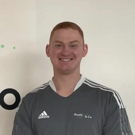 Yannik Grenzebach, Physiotherapeut und Inhaber